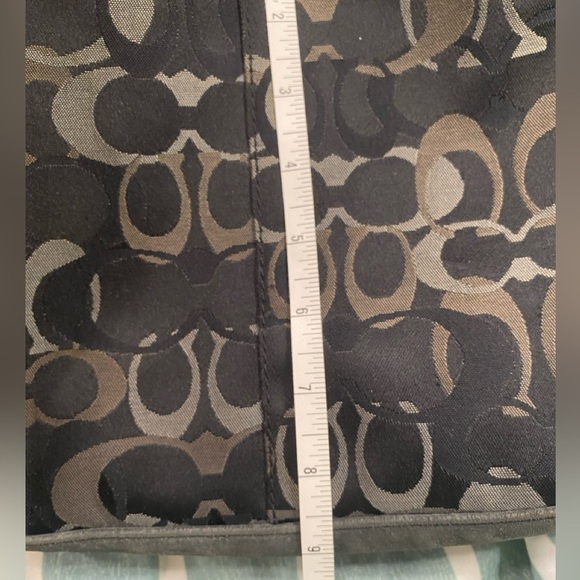 FINAL PRICE 💚Coach Chelsea Optic Signature Large Hobo Shoulder Bag Black/Grey - Picture 7 of 11